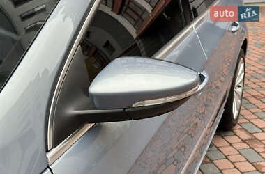 Купе Volkswagen CC / Passat CC 2010 в 