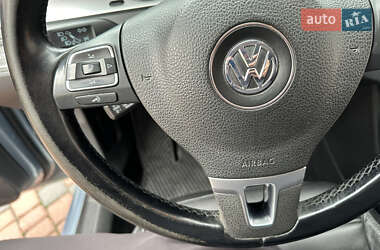Купе Volkswagen CC / Passat CC 2010 в 