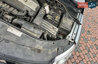 Купе Volkswagen CC / Passat CC 2010 в 