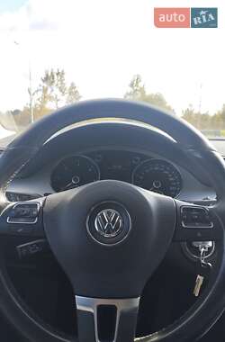 Купе Volkswagen CC / Passat CC 2010 в 