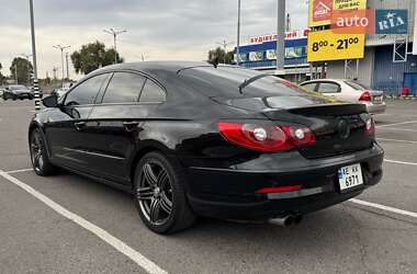 Купе Volkswagen CC / Passat CC 2011 в 