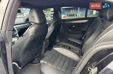 Купе Volkswagen CC / Passat CC 2011 в 