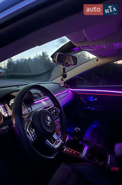Купе Volkswagen CC / Passat CC 2013 в 