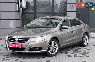 Купе Volkswagen CC / Passat CC 2011 в Ковелі