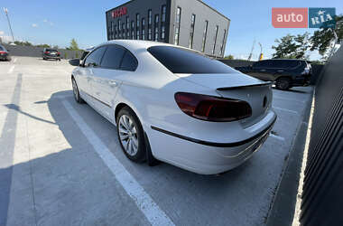 Купе Volkswagen CC / Passat CC 2013 в 
