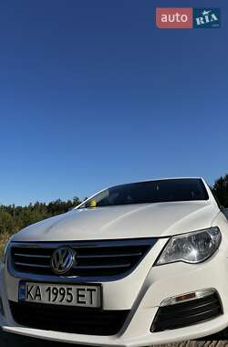 Купе Volkswagen CC / Passat CC 2011 в 