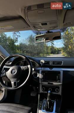 Купе Volkswagen CC / Passat CC 2011 в 