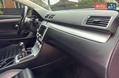 Купе Volkswagen CC / Passat CC 2014 в 