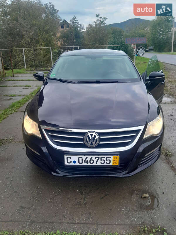 Купе Volkswagen CC / Passat CC 2010 в 