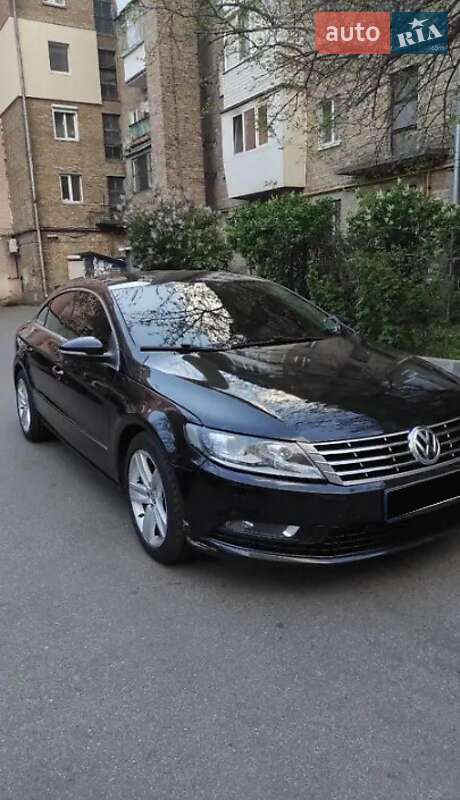 Купе Volkswagen CC / Passat CC 2013 в 