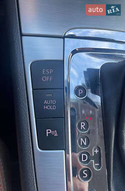 Купе Volkswagen CC / Passat CC 2009 в 