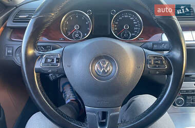 Купе Volkswagen CC / Passat CC 2009 в 
