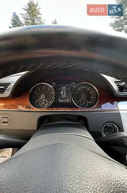 Купе Volkswagen CC / Passat CC 2010 в 
