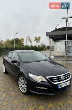Купе Volkswagen CC / Passat CC 2009 в Іршаві