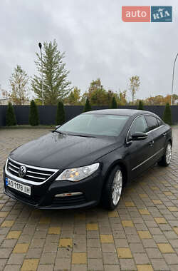 Купе Volkswagen CC / Passat CC 2009 в 