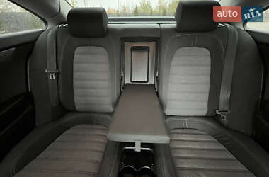 Купе Volkswagen CC / Passat CC 2009 в 