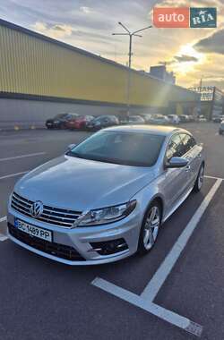 Купе Volkswagen CC / Passat CC 2014 в Киеве