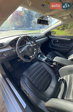 Купе Volkswagen CC / Passat CC 2013 в 