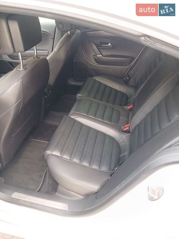 Купе Volkswagen CC / Passat CC 2014 в Теребовлі