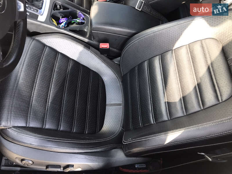 Купе Volkswagen CC / Passat CC 2011 в Хмельницькому