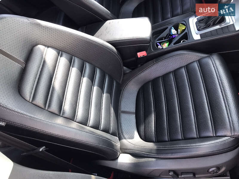 Купе Volkswagen CC / Passat CC 2011 в Хмельницькому