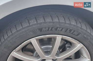 Купе Volkswagen CC / Passat CC 2011 в 