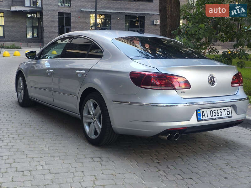 Купе Volkswagen CC / Passat CC 2014 в Киеве