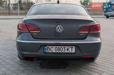 Купе Volkswagen CC / Passat CC 2012 в 