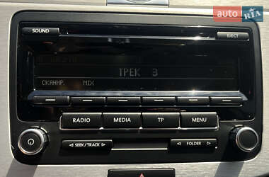 Купе Volkswagen CC / Passat CC 2011 в 