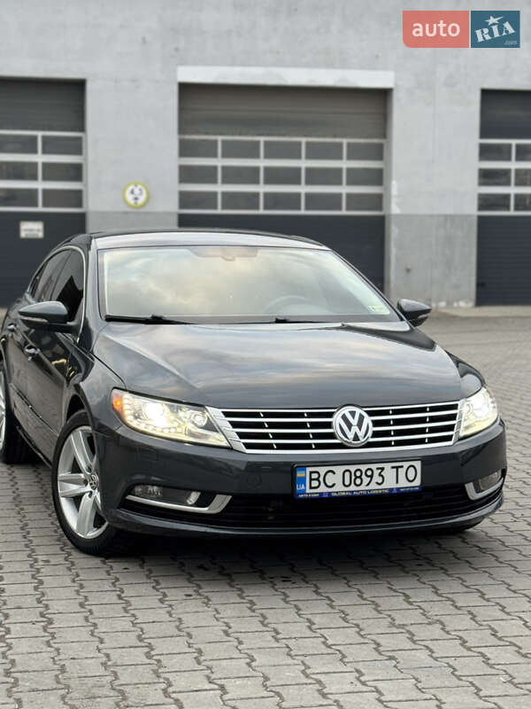 Купе Volkswagen CC / Passat CC 2012 в Сарнах