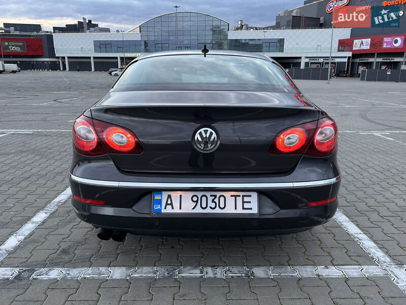Купе Volkswagen CC / Passat CC 2011 в Киеве