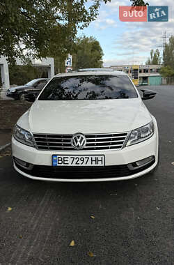 Купе Volkswagen CC / Passat CC 2012 в Миколаєві