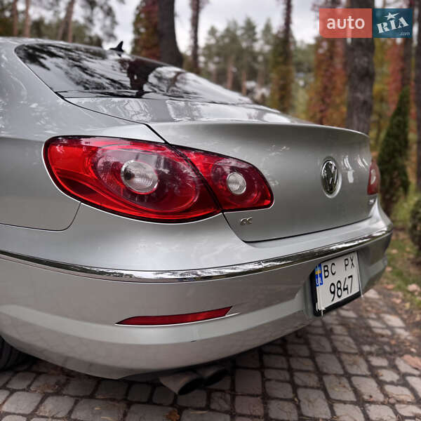Купе Volkswagen CC / Passat CC 2012 в Львове