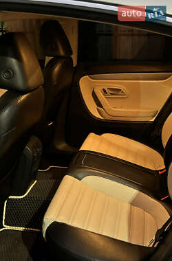 Купе Volkswagen CC / Passat CC 2010 в 