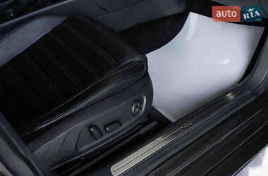 Купе Volkswagen CC / Passat CC 2013 в 