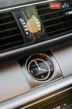 Купе Volkswagen CC / Passat CC 2013 в 