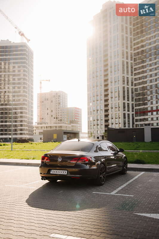 Купе Volkswagen CC / Passat CC 2013 в Софіївській Борщагівці