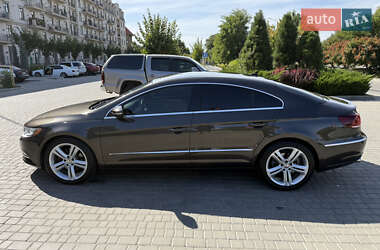 Купе Volkswagen CC / Passat CC 2012 в 