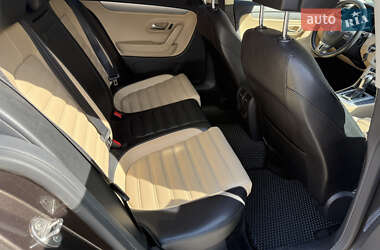 Купе Volkswagen CC / Passat CC 2012 в 
