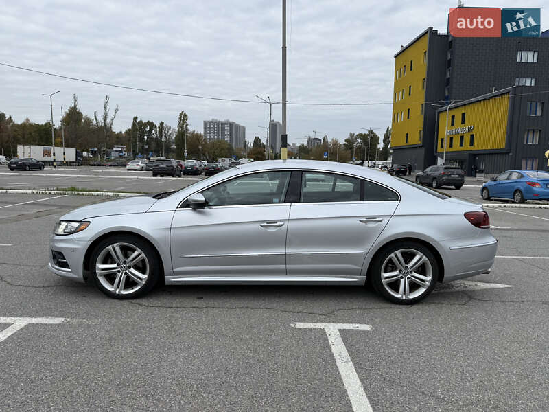 Купе Volkswagen CC / Passat CC 2014 в Києві