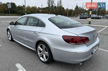Купе Volkswagen CC / Passat CC 2014 в 