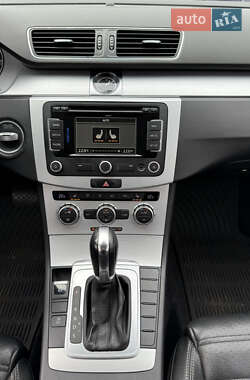 Купе Volkswagen CC / Passat CC 2014 в 