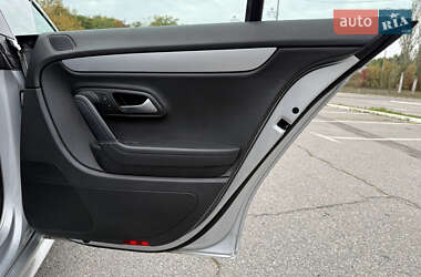Купе Volkswagen CC / Passat CC 2014 в 