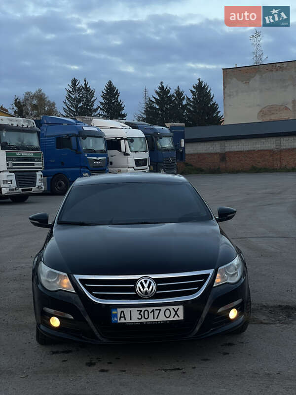 Купе Volkswagen CC / Passat CC 2010 в Звягеле
