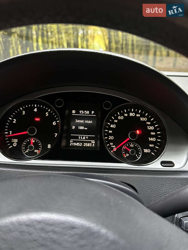 Купе Volkswagen CC / Passat CC 2011 в Луцке