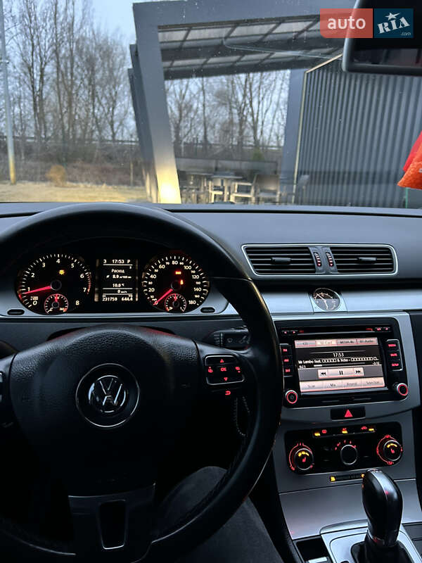 Купе Volkswagen CC / Passat CC 2011 в Фастові