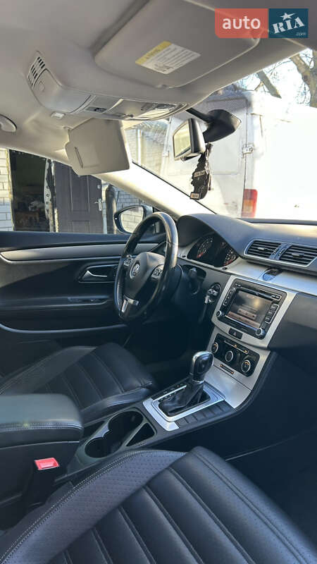 Купе Volkswagen CC / Passat CC 2011 в Фастові