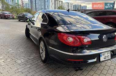 Купе Volkswagen CC / Passat CC 2011 в 