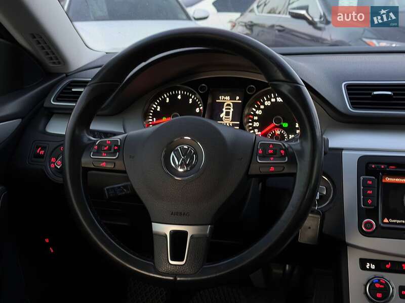 Купе Volkswagen CC / Passat CC 2012 в Харькове