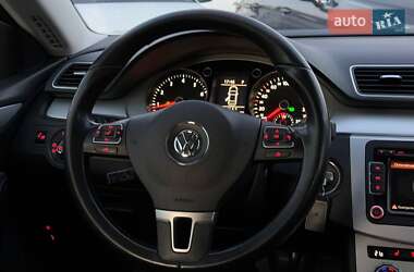 Купе Volkswagen CC / Passat CC 2012 в  фото 15 Купе Volkswagen CC / Passat CC 2012 в